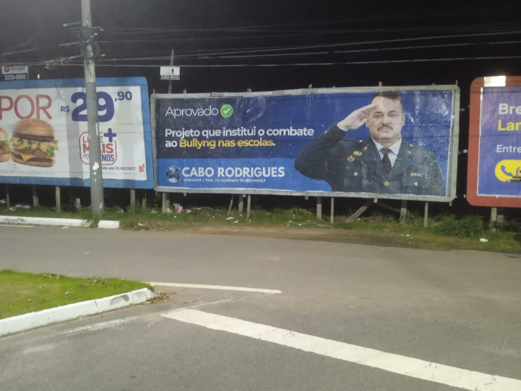 Outdoor morada de laranjeiras — laranjeiras, serra